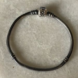 Authentic Retired Pandora Moments Charm Bracelet